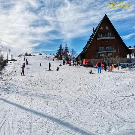 Hotel Polar Star Žabljak Exteriör bild